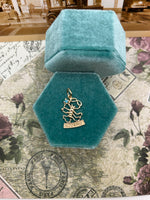 10K Scorpio Charm