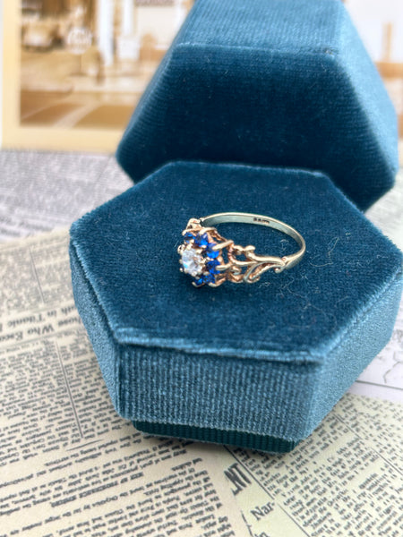 9K blue and white stone ring