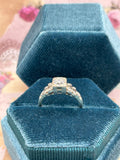 18K white gold 0.50  ctw diamond ring - vintage