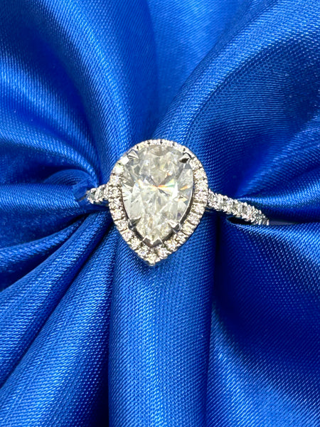 14K pear-shape moissanite halo-style ring - 3.00 ctw