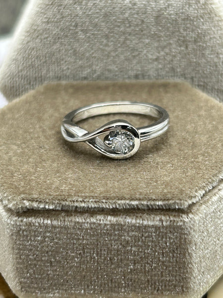 14K White Gold 0.25 Diamond Ring