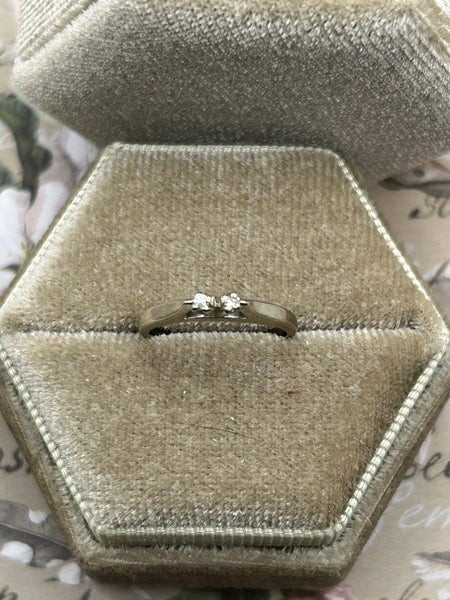 14K white gold diamond band - 0.05 ctw