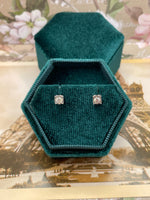 0.30 ctw diamond earrings with screwback post