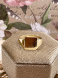 9K yellow gold signet style ring